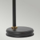 Lampada da tavolo struttura in acciaio e diffusore in vetro dal design moderno