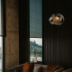 Lampada a sospensione con diffusore in plexiglass dal design moderno