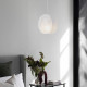 Lampada a sospensione piccola con diffusore in plexiglass dal design modeno