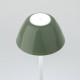 Lampada da tavolo con struttura in metallo bianca e diffusore in PVC