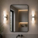 Applique da parete a LED grande con struttura in metallo dal design moderno
