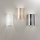 Lampada da parete moderna in metallo con diffusore in vetro dal design moderno