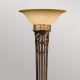 Lampada da terra classica con struttura in metallo e diffusore in vetro