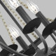 Lampadario medio classico in acciaio con dettagli in legno a 4 luci