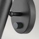 Applique da parete a led orientabile con struttura in acciaio dal design moderno