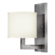 Lampada da parete in acciaio con diffusore in lino a 1 luce dal design minimal