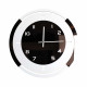 Orologio da parete rotondo con struttura in legno dal design moderno