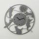 Orologio da parete rotondo in legno dal design moderno ed elegante