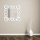 Specchio da parete grande con cornice in legno dalle linee moderne ed eleganti