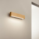 Applique da parete a led con struttura in alluminio e corpo in legno