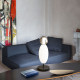 Lampada da tavolo a led con struttura in metallo e diffusore in vetro