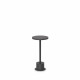 Lampada da tavolo a led dimmerabile con struttura in alluminio bassa e larga