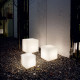 Lampada da terra da giardino con struttura cubica grande in pvc