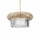 Lampadario dal design elegante con elementi decorativi in cristallo