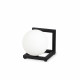 Lampda da tavolo di design con struttura in metallo e diffusore in vetro
