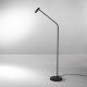 Piantana a led moderna con struttura in metallo e diffusore orientabile