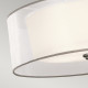 Lampadario grande con diffusore in vetro opalino e maglia di lino