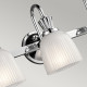 Lampada da parete a 3 luci per bagno struttura in acciaio e diffusori in vetro