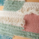 Cuscino quadrato in cotone con ricami astratti 45x45