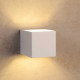 Applique da parete in alluminio verniciato a forma di cubo dal design moderno