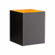 Lampada da parete con struttura a cubo in alluminio dalle linee moderne