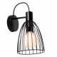 Lampada da parete con struttura e paralume in metallo dal design moderno