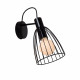 Lampada da parete con struttura e paralume in metallo dal design moderno