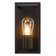 Lampada da parete con struttura in alluminio dalle linee moderne