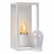 Lampada da parete con struttura in alluminio dalle linee moderne