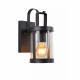 Lampada da parete per esterno con struttura in metallo e diffusore in vetro