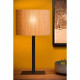 Lampada da tavolo dal design moderno con base in metallo e paralume in rotan