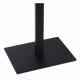 Lampada da tavolo dal design moderno con base in metallo e paralume in rotan
