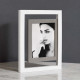 Portafoto da tavolo moderno con cornice in legno