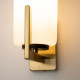 Applique da parete con diffusore in vetro in stile moderno