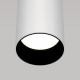 Lampada a sospensione con singolo diffusore tubolare dal design moderno