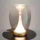 Lampada da tavolo a LED con diffusore in doppio vetro dal design moderno