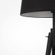 Lampada da terra con struttura in metallo e piedi in legno verniciato