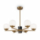 Lampadario con struttura in metallo e marmo dal design moderno