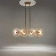 Lampadario moderno con struttura dorata e diffusori in vetro