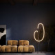 Piantana moderna in metallo con diffusore a led dimmerabile