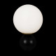Lampada da parete con diffusore a boccia in vetro del design moderno
