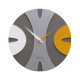 Orologio da parete rotondo in legno dal design moderno ed elegante