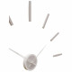 Orologio da parete in legno dal design moderno e minimalista