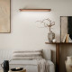 Applique a LED da parete lineare grande in metallo e diffusore in acrilico