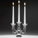 Candeliere in cristallo con tre fiamme dal design elegante