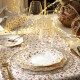 Piatto panettone in porcellana con decori natalizi
