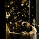 Lampada da tavolo a led struttura in plexiglas dal design moderno ed elegante