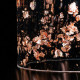 Lampada da tavolo a led struttura in plexiglas dal design moderno ed elegante